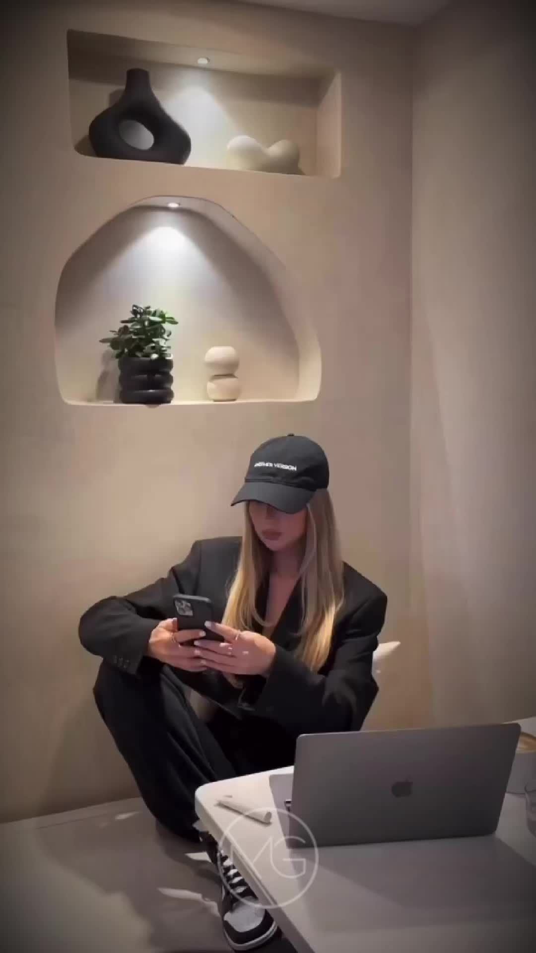 @motivationalgirl.com