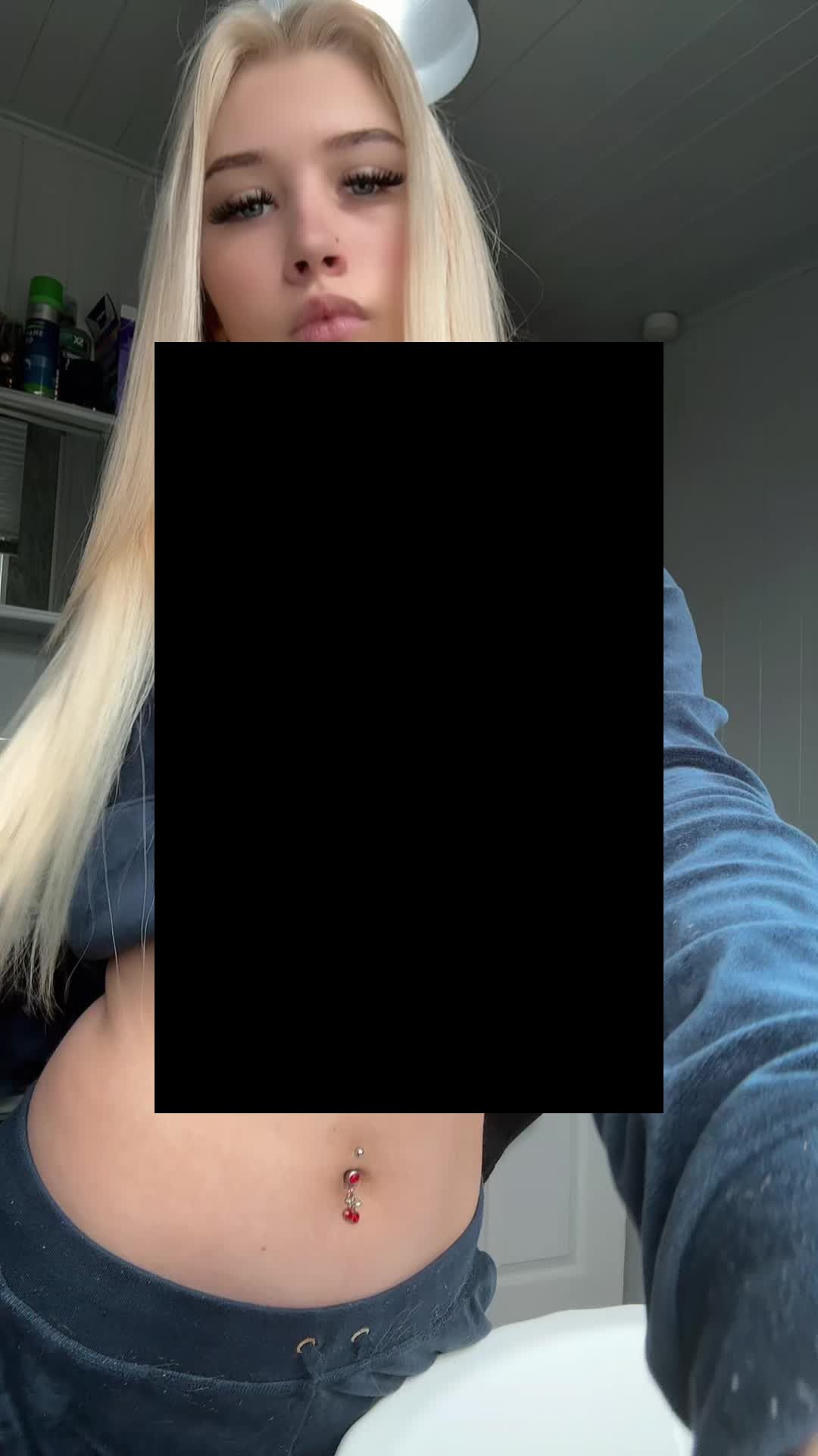@𝐓𝐀𝐘𝐋𝐎𝐑 🎀