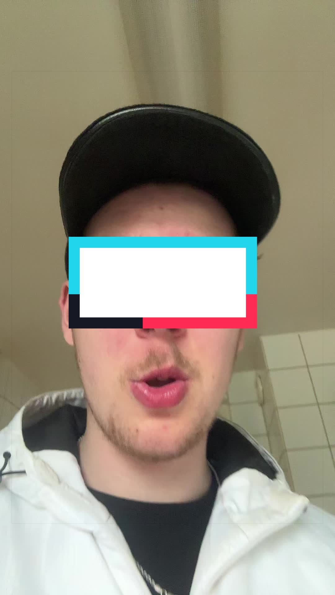 @Balkano08