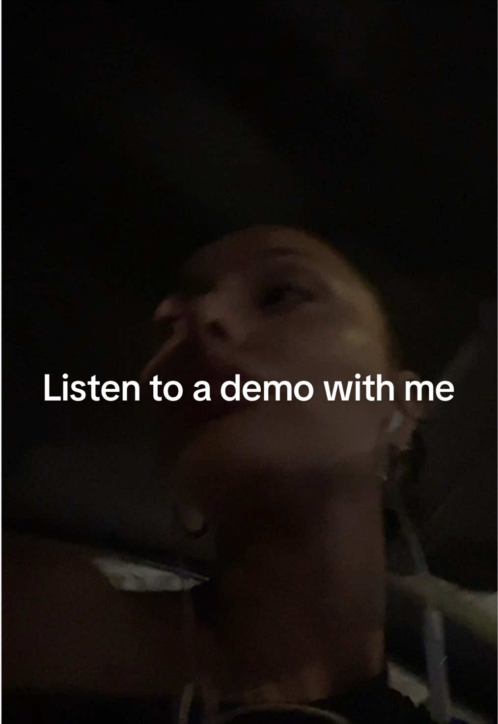 @azenaa__