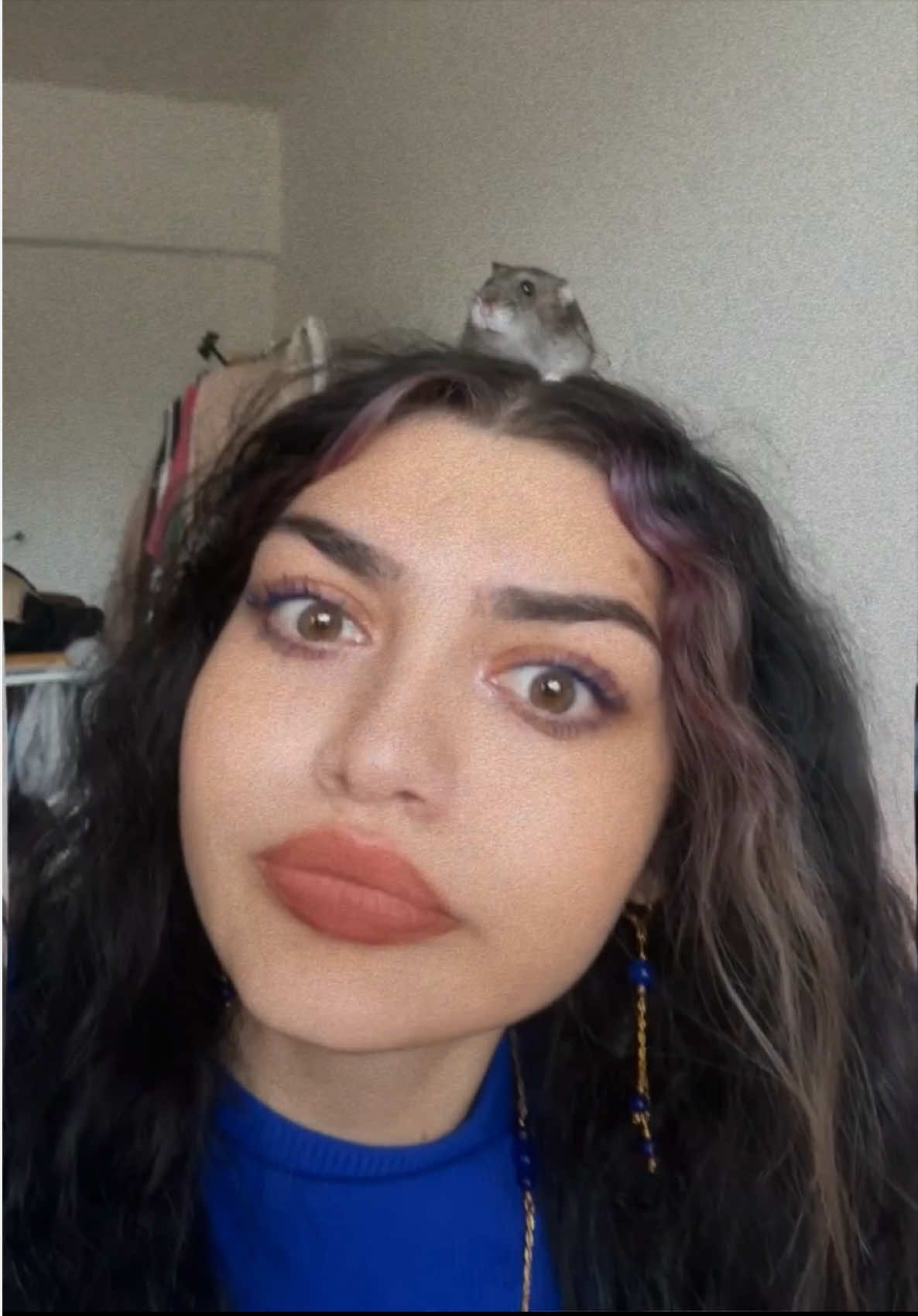 @V🍒