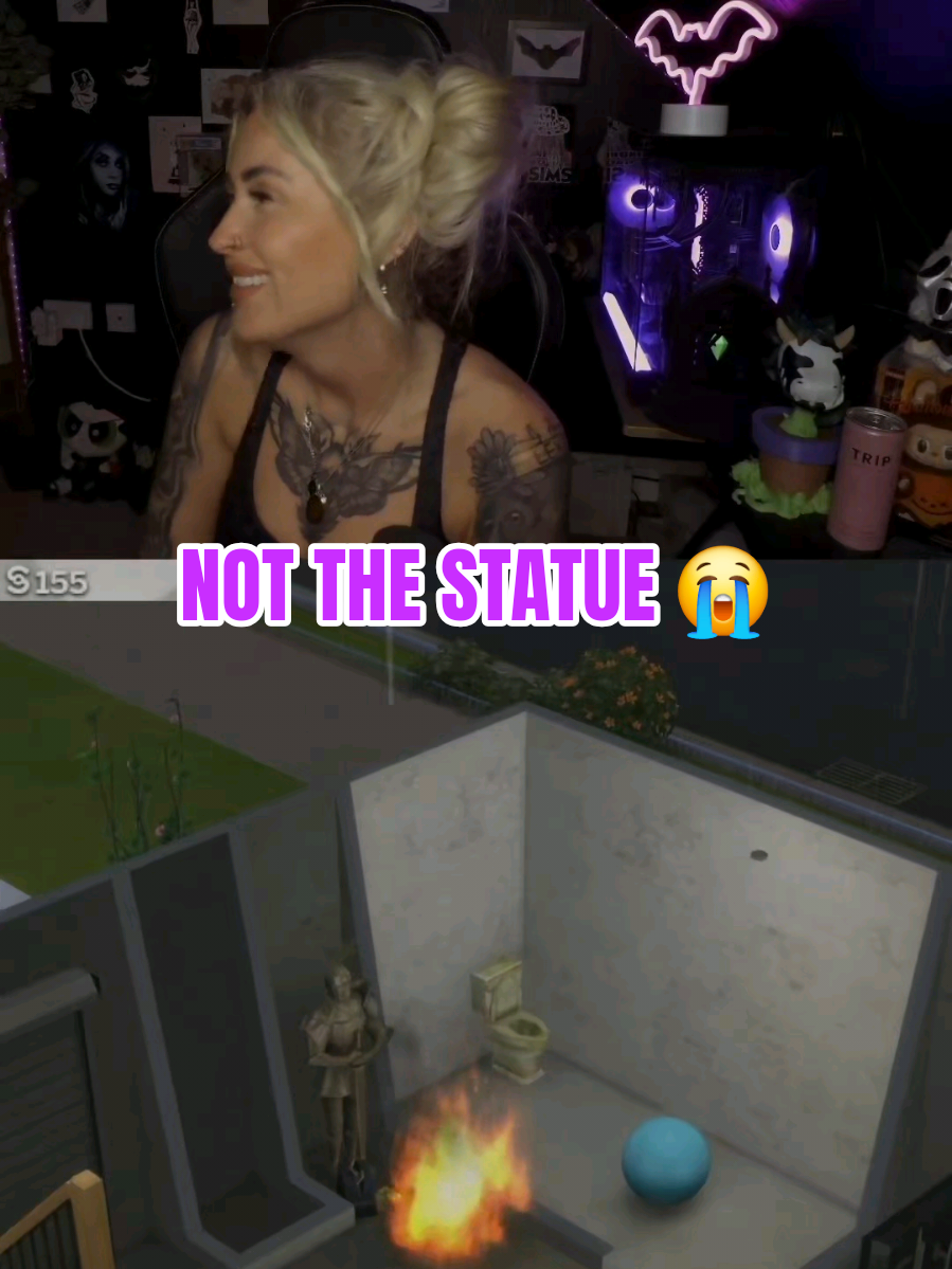 @Simone Plays Sims 🖤🦇