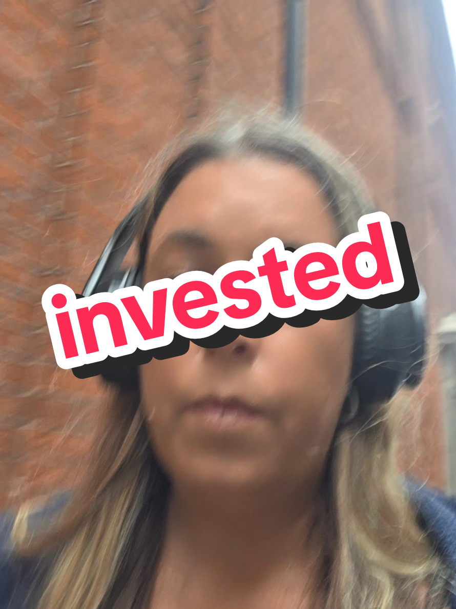 @maisielew09