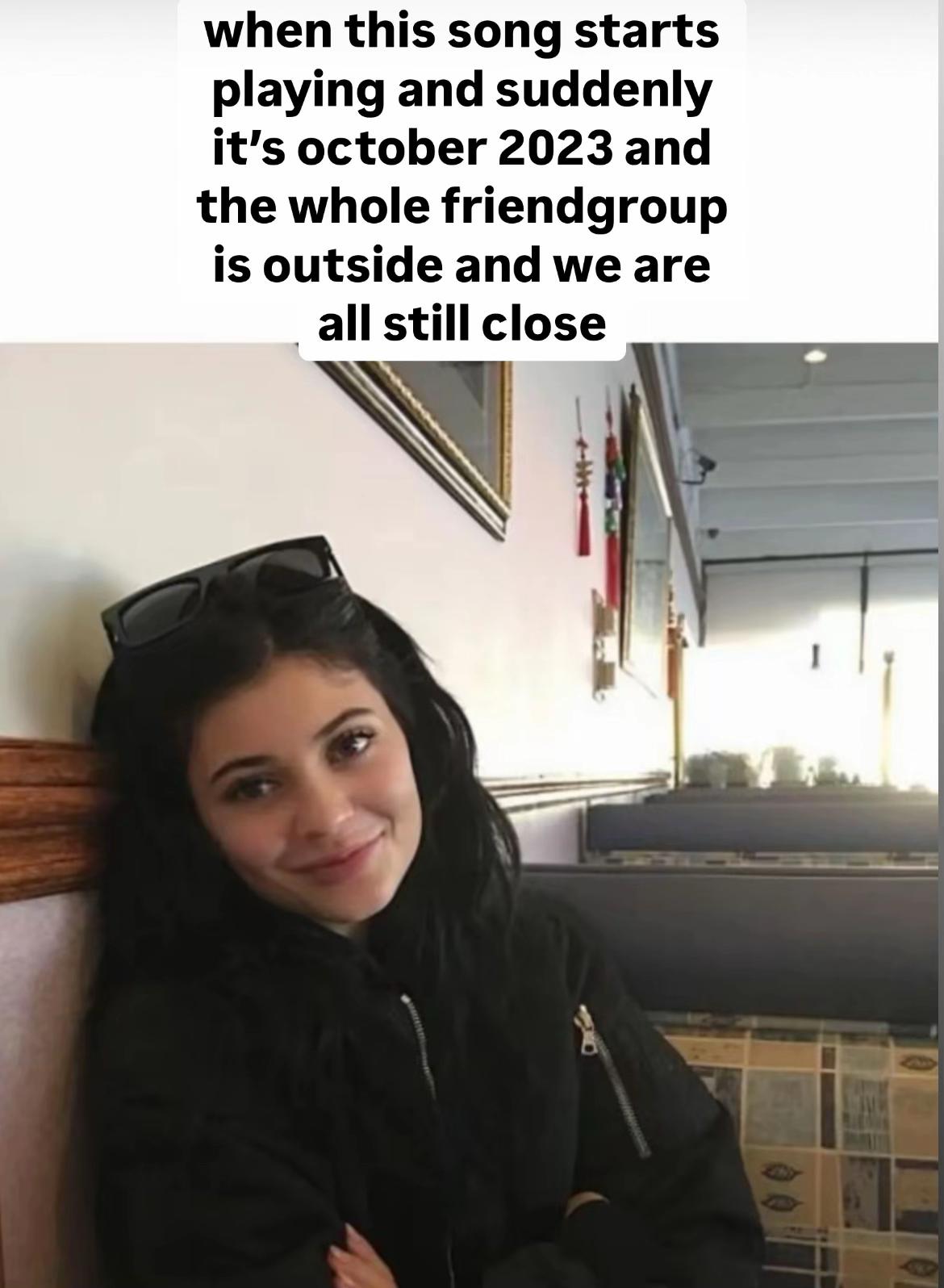 @🖕🏽