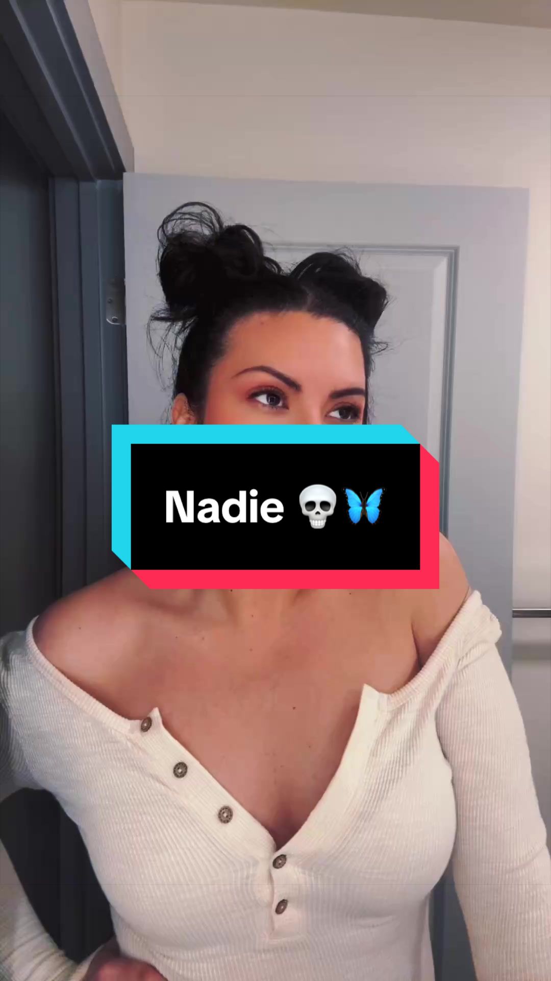 @Ana🦋