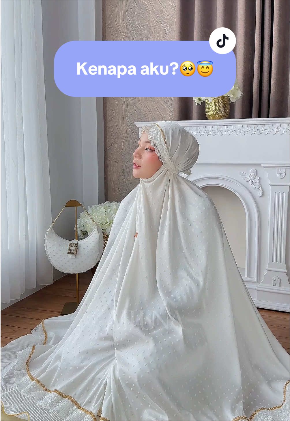 @Alluna