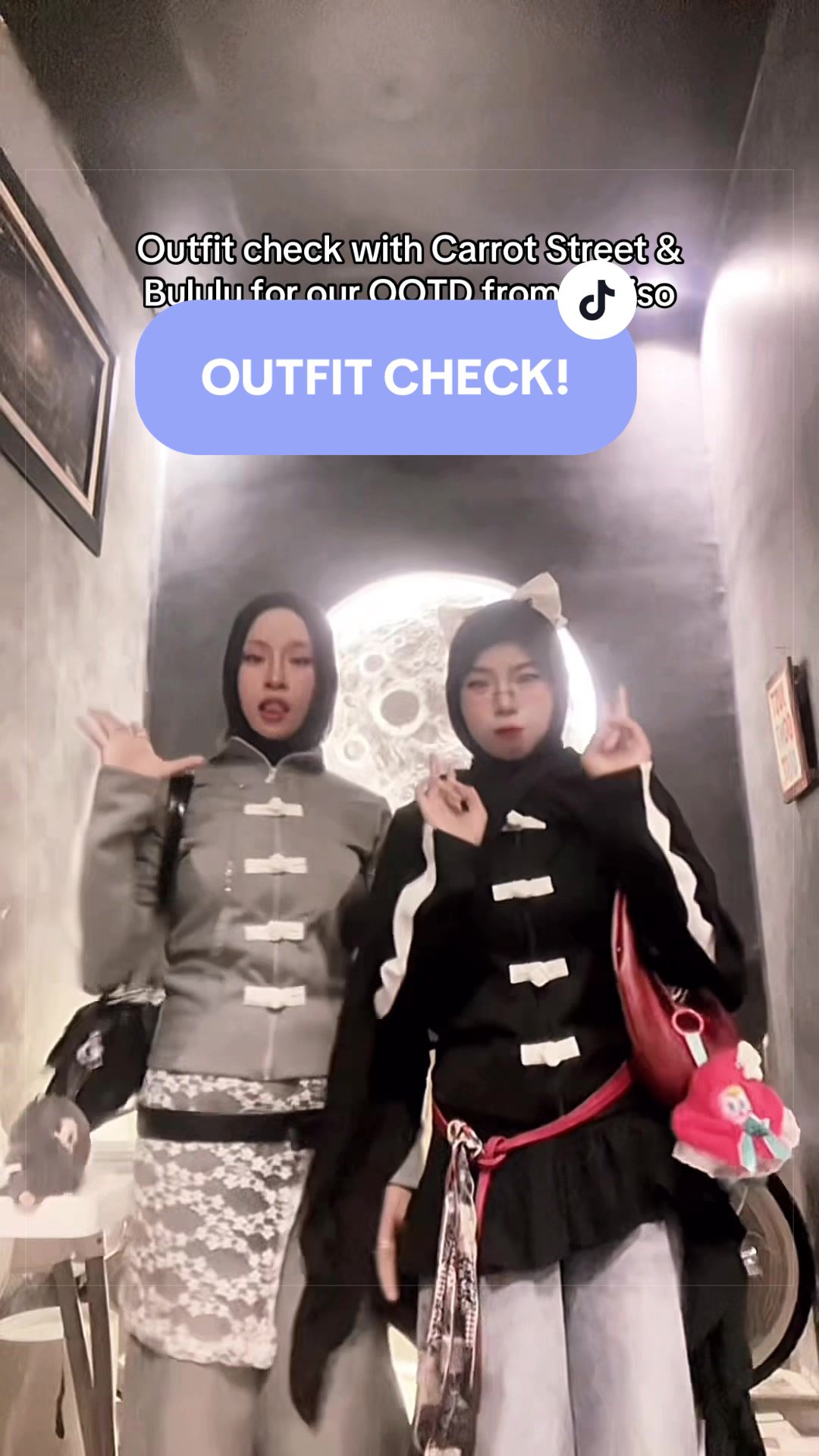@SANTIECHAN