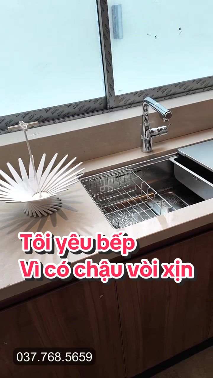 @HUGA