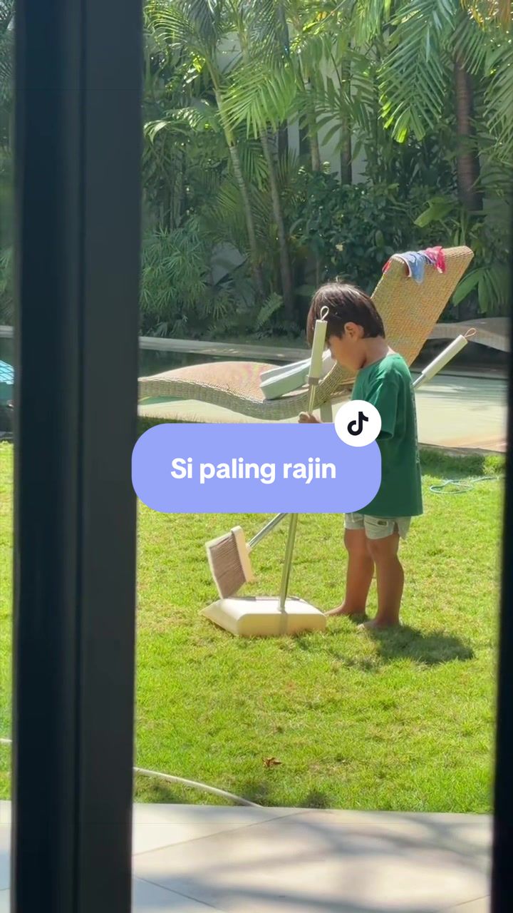 @Vanialong