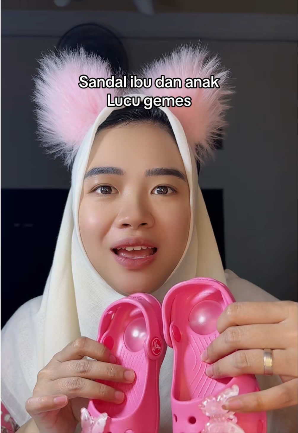@EkaNis14