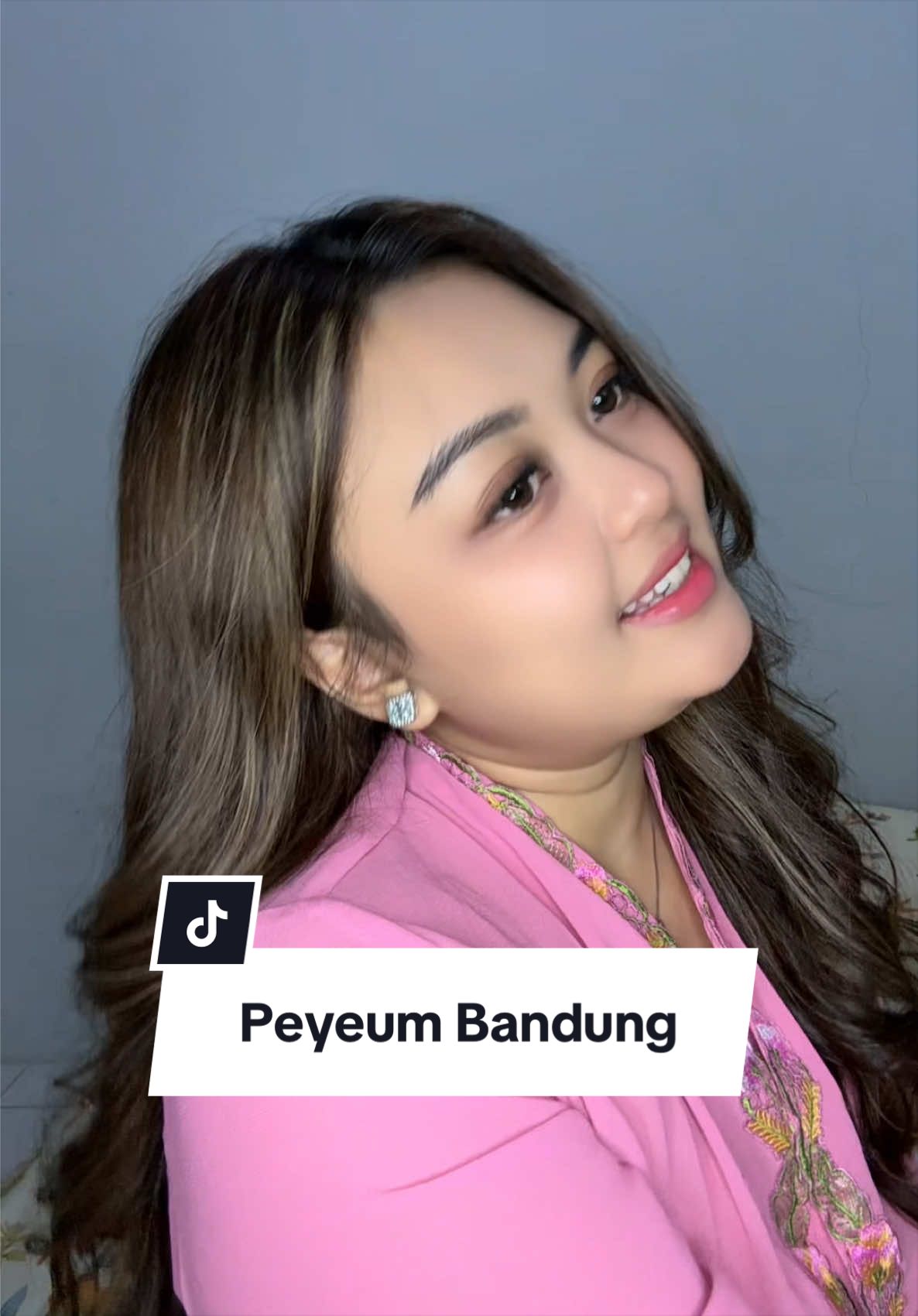 @Annisa