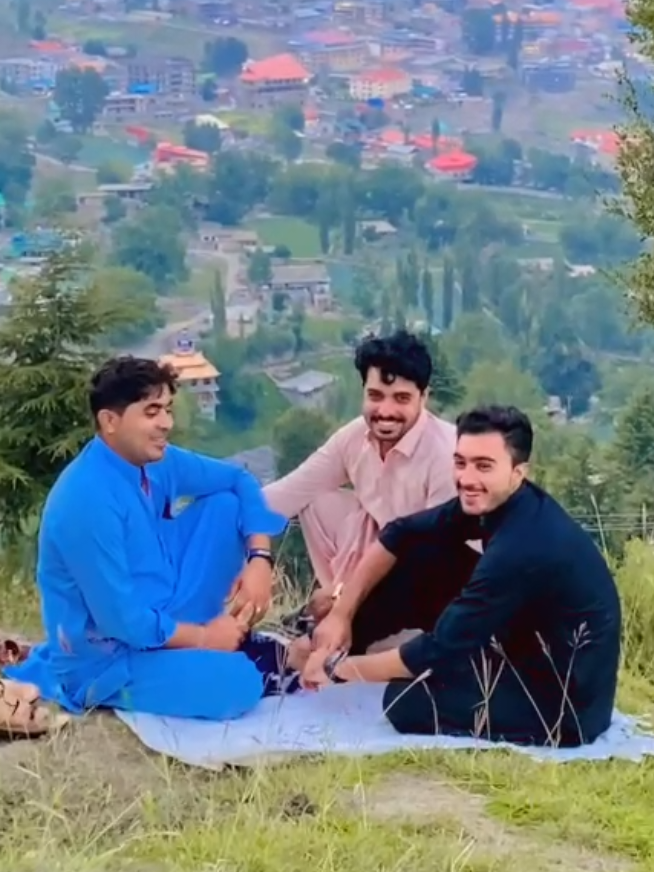 @👑 NIK MUHAMMAD 👑