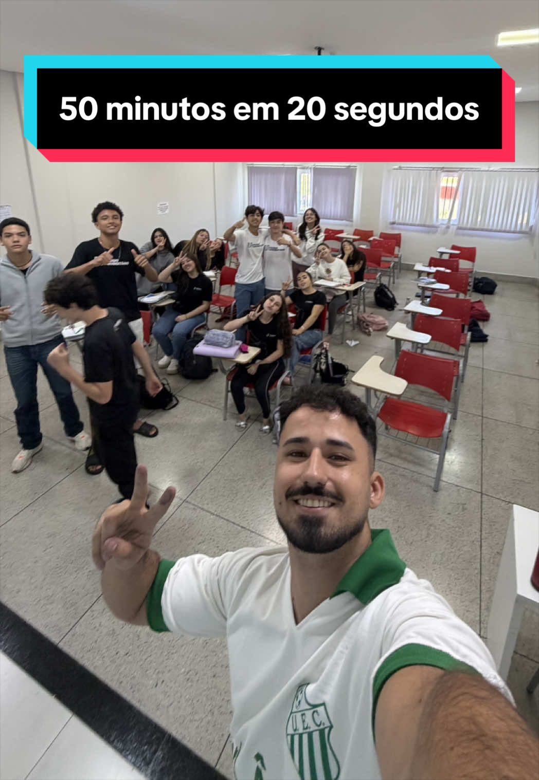 @&ldquo;Professor&rdquo; de Qu&iacute;mica