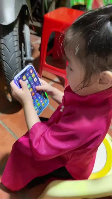 @Mẹ 2 b&eacute; &Yacute; Nh&acirc;n