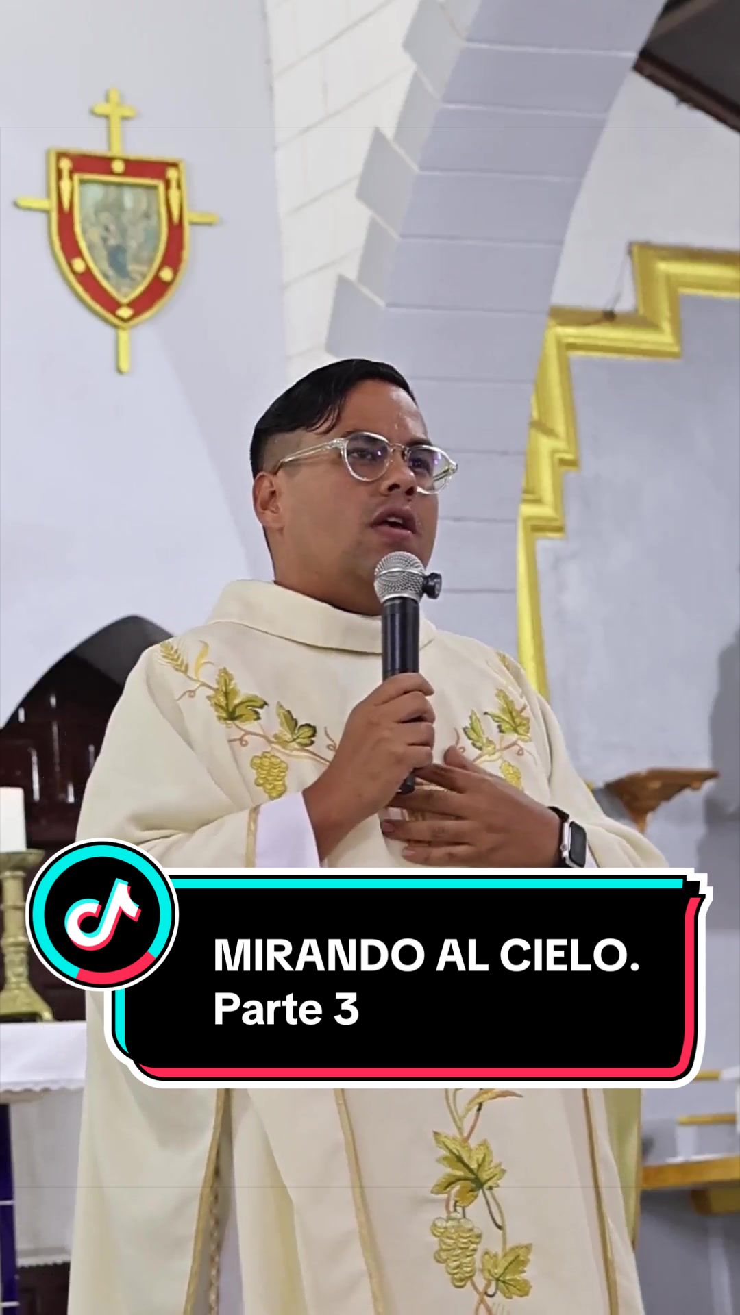 @Padre Arcangel Casique