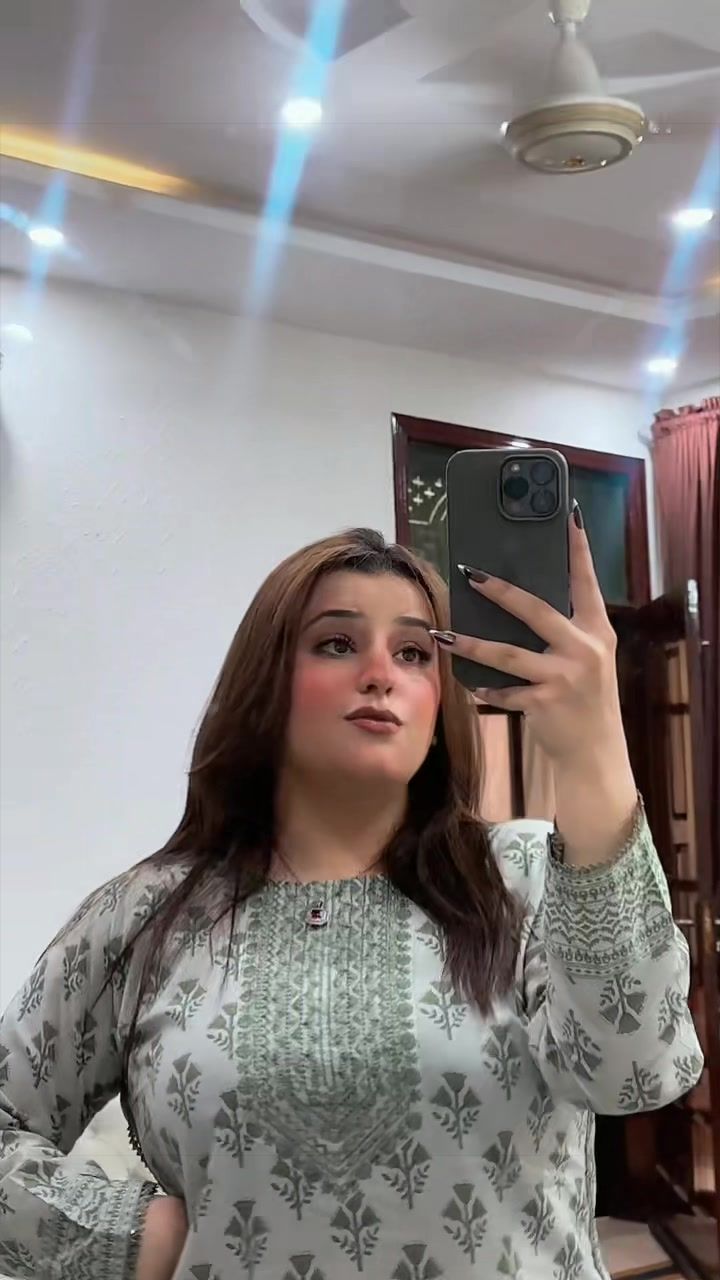 @Laibaqureshi🌸