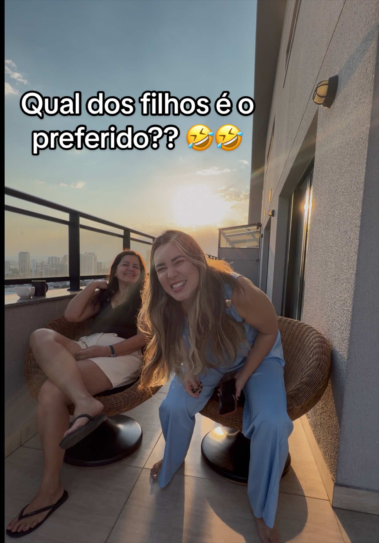 @Luna