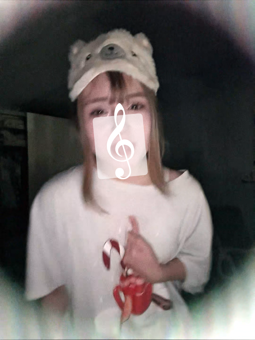 @mizukiii (@)