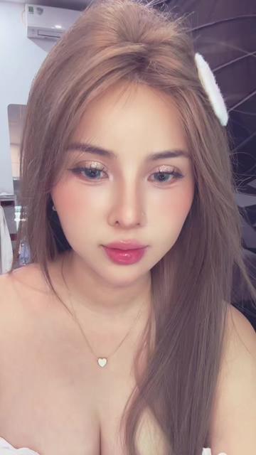 @T&Oacute;C XINH C&Ocirc; KIM