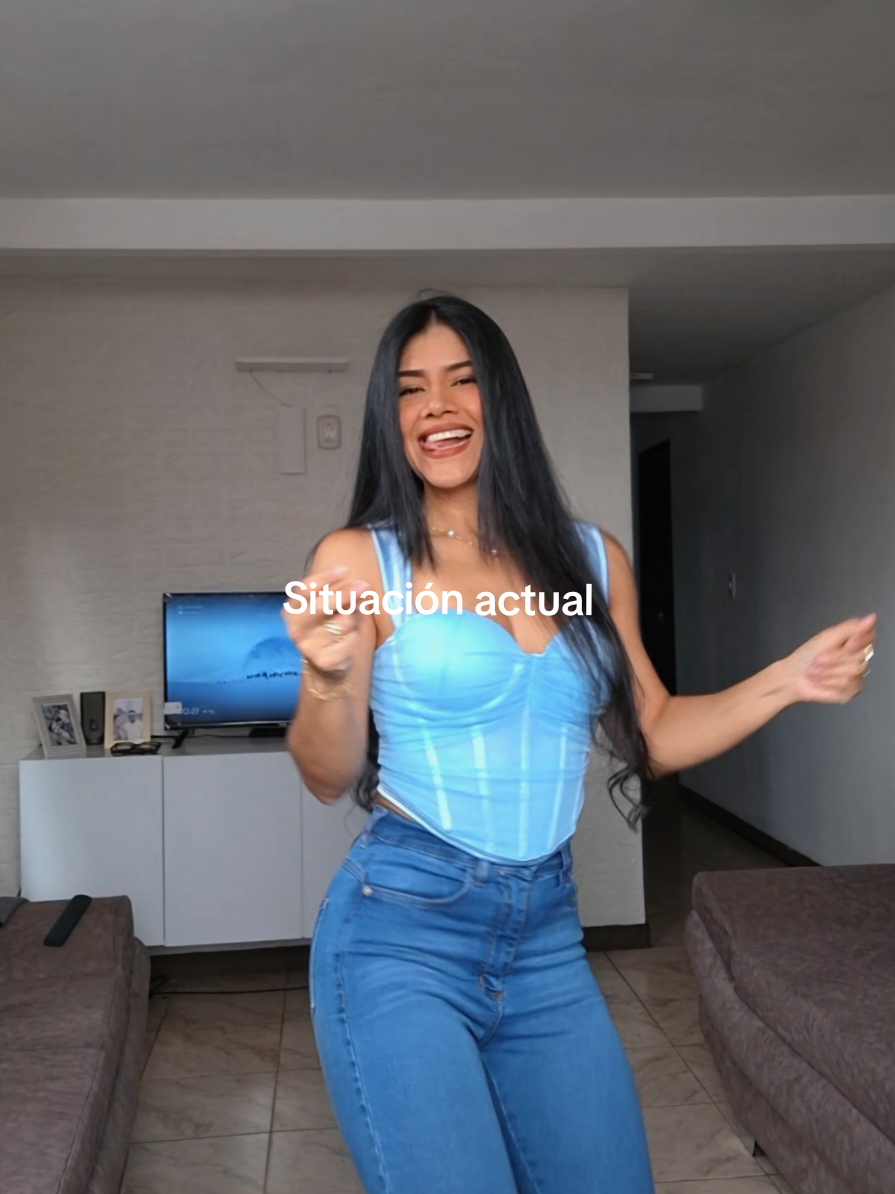 @JuliAnny🦋