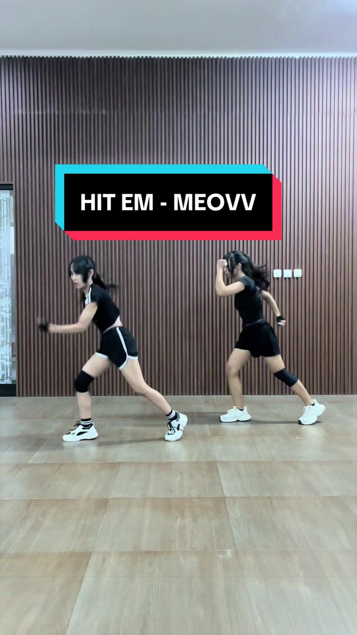 @Riyeonaaa