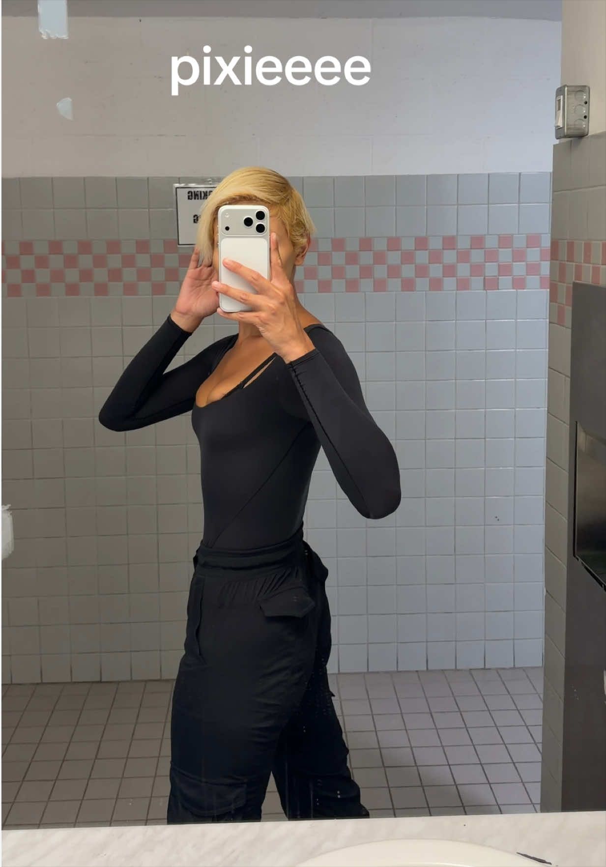 @naomi🇸🇻