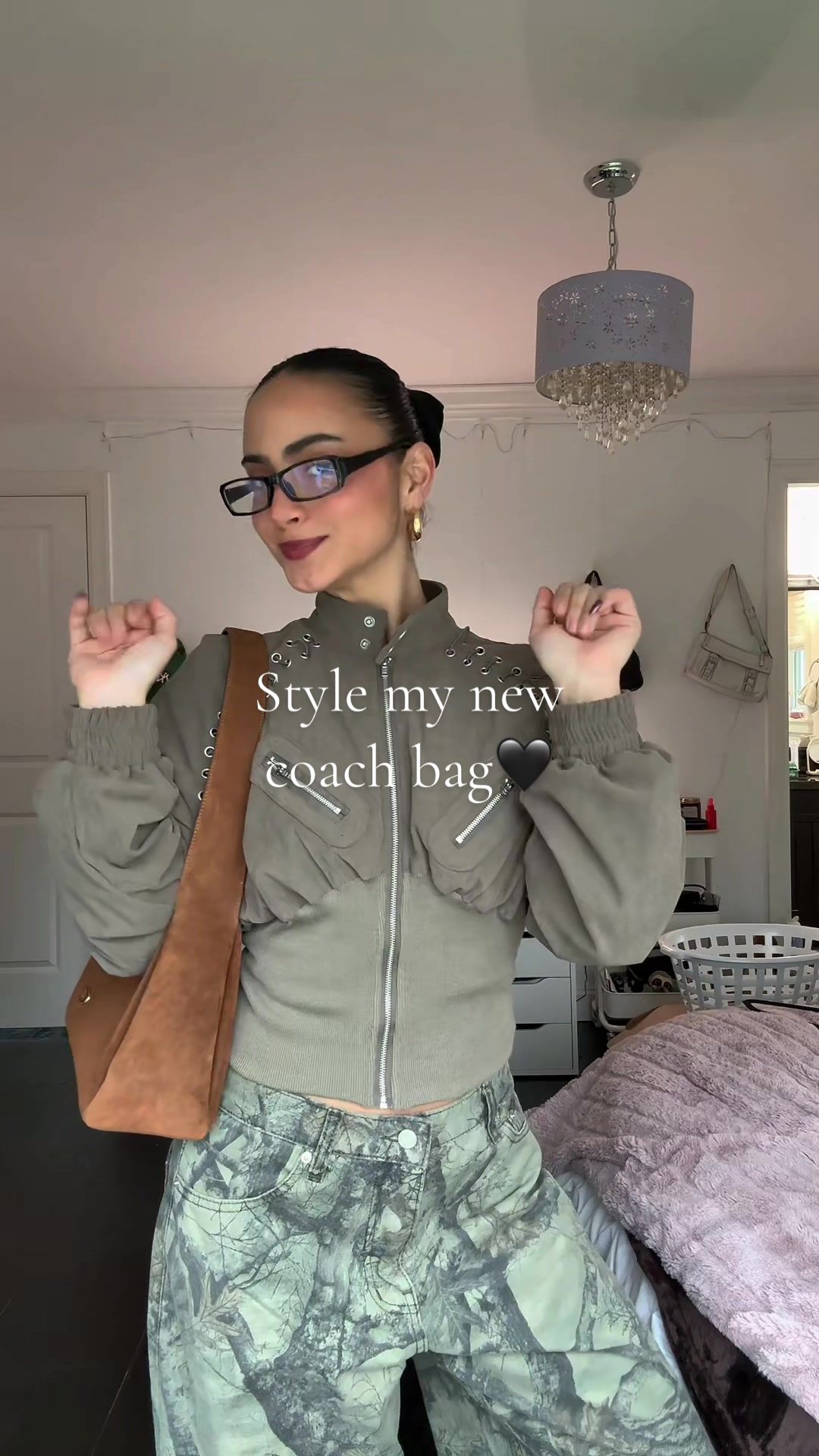 @nicolettairl