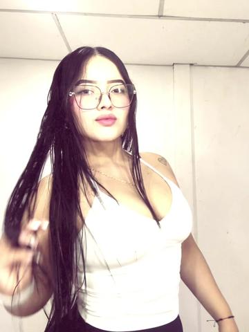 @Claudita🍁