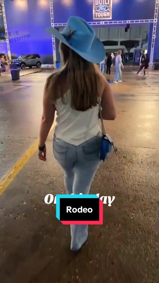 @Brittney Lynn