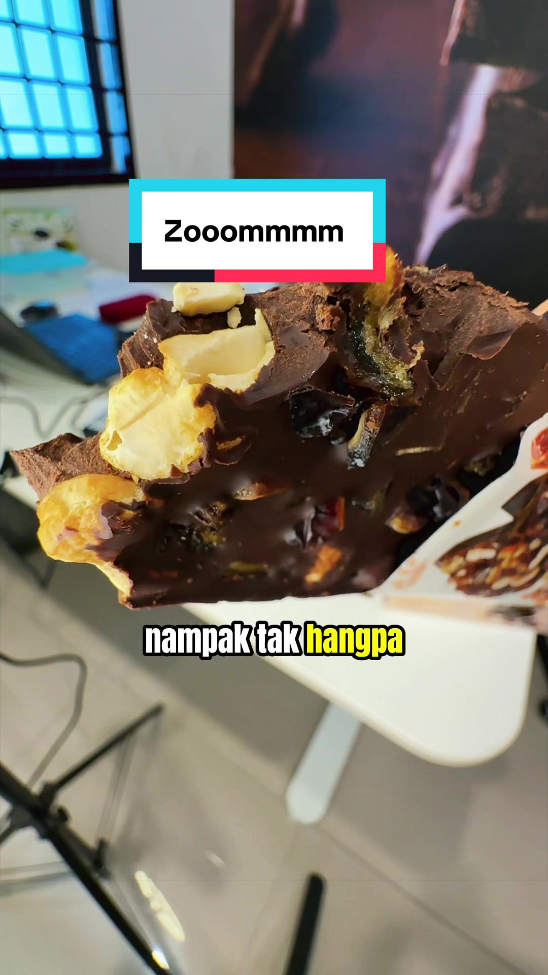@CikNa Chocotainer