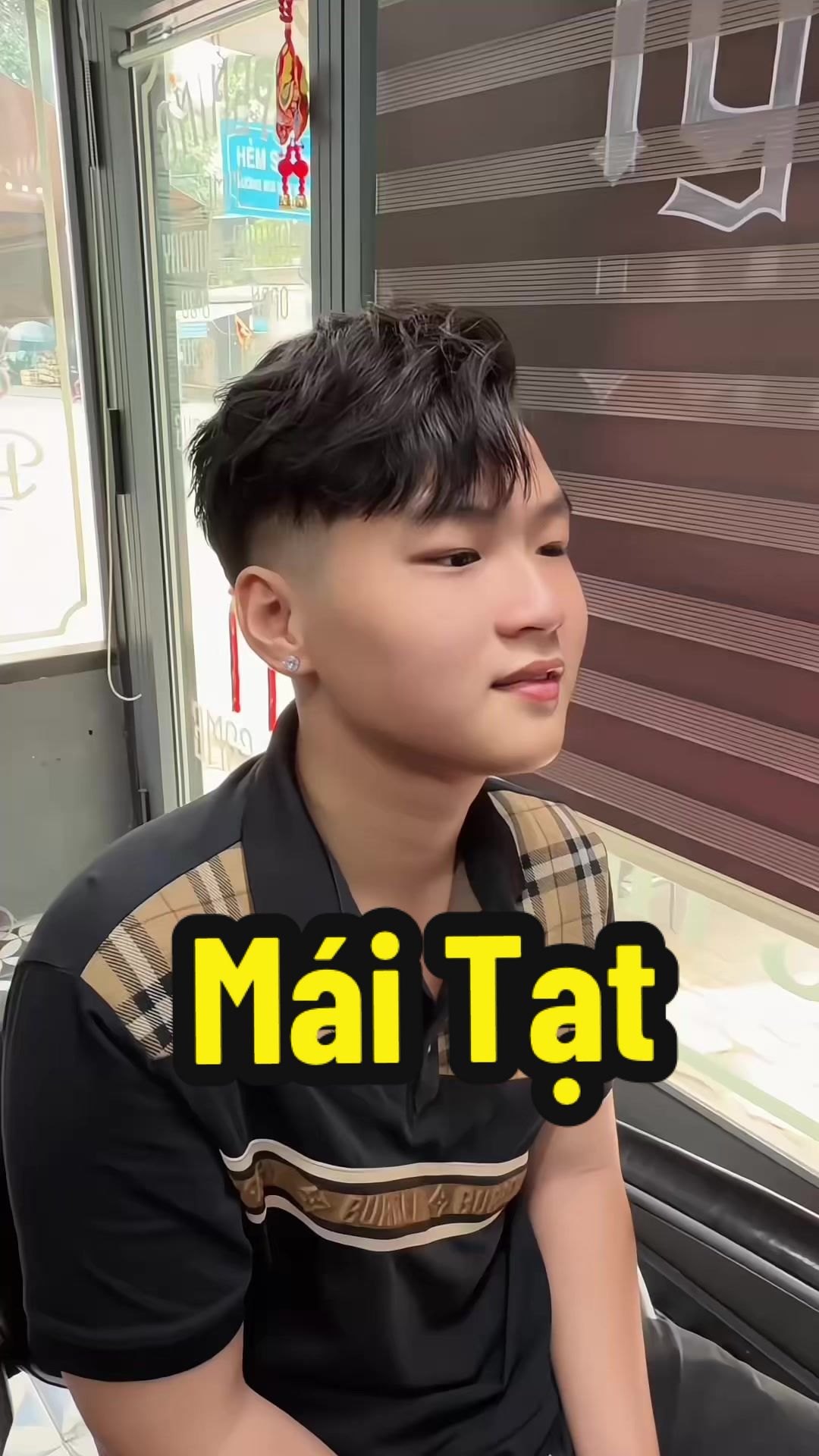@Tấn T&oacute;c Nam