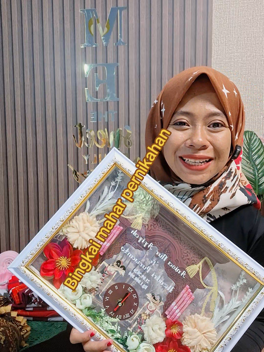 @Siti Fatimah|Gift Box