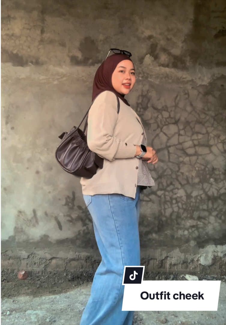 @Farhamaumau