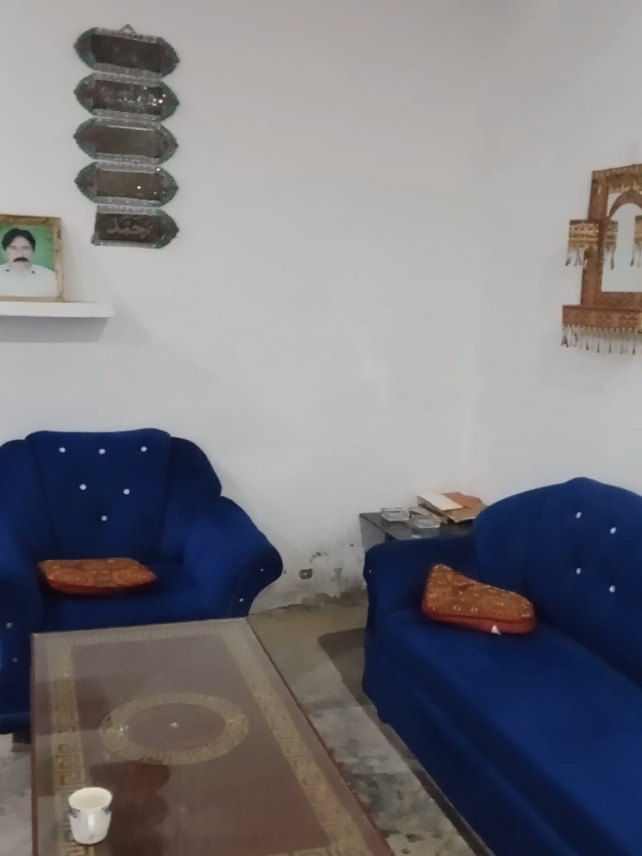 @عامر ریاض