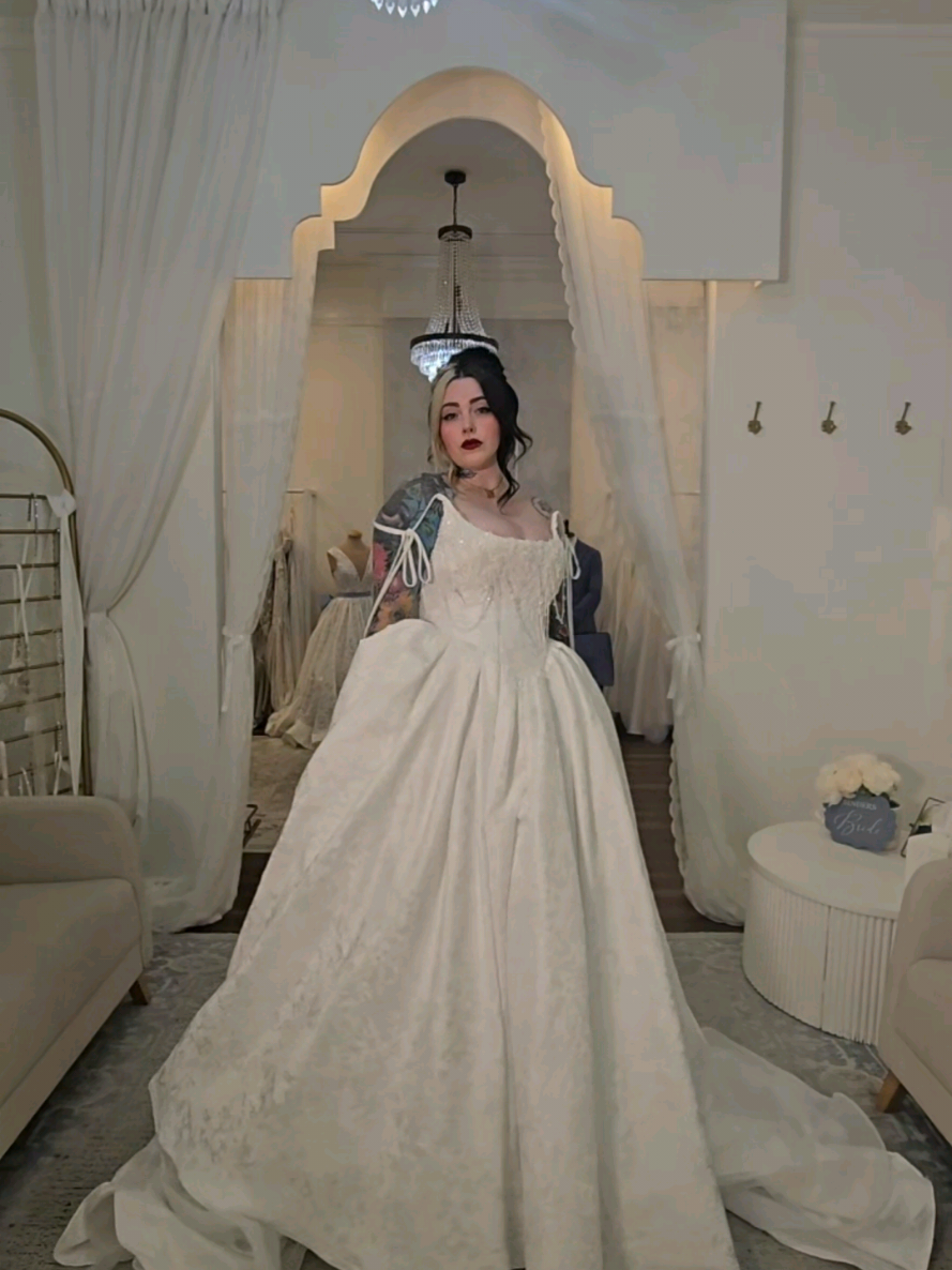 @Sinders Bridal