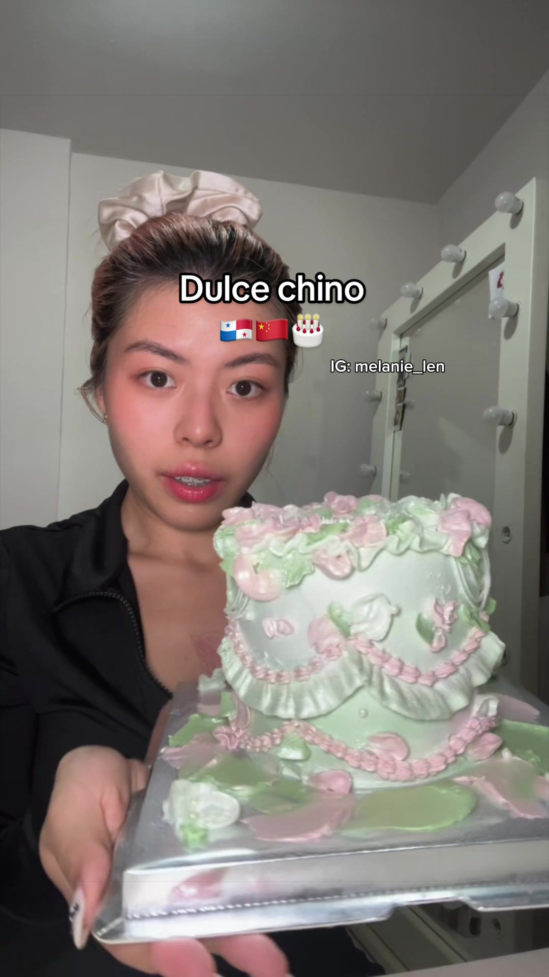 @Mel 🍡
