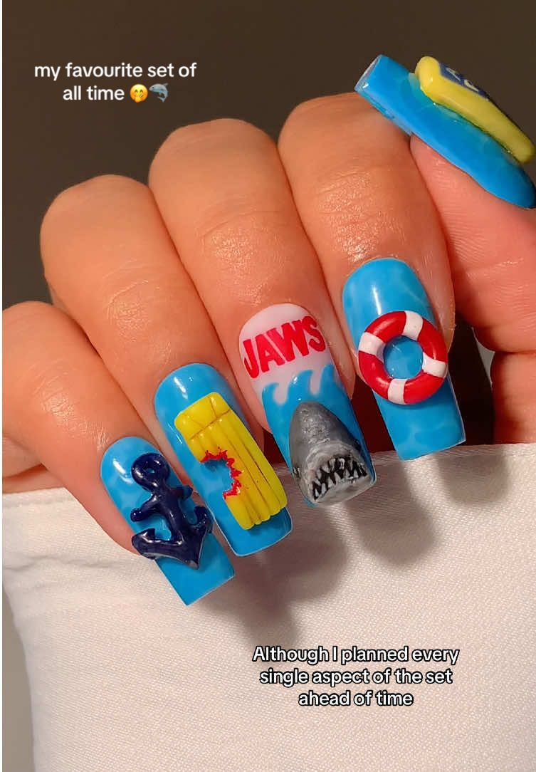 @denasnails ☆