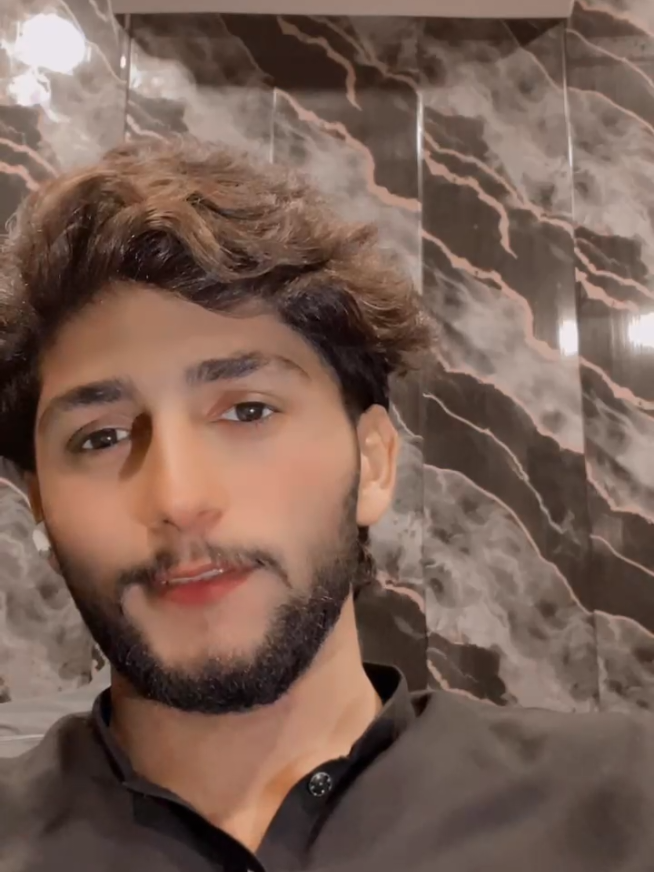 @𝗗𝗮𝗻𝗶 𝗠𝗶𝗮𝗡 🖤