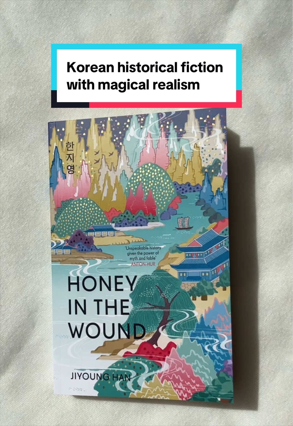 @DefinitelyBooks