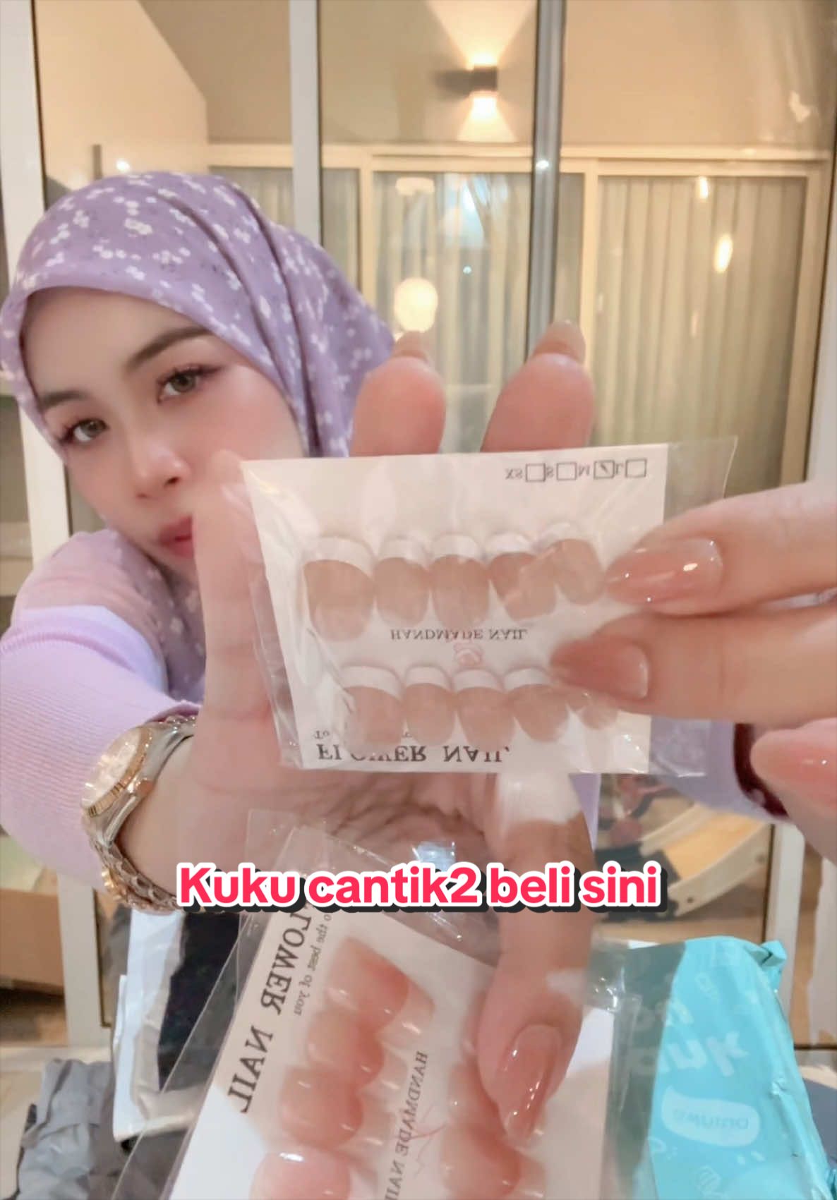 @Founder Hayda Scarf
