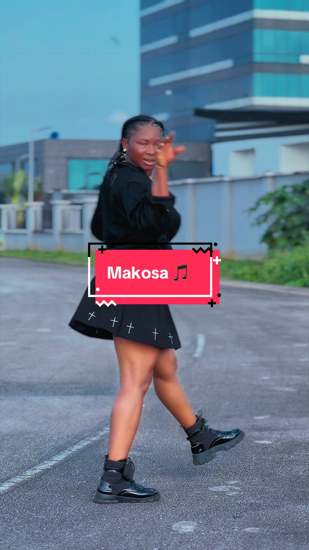 @E_VA vibes ❤️&zwj;🔥🤍🖤