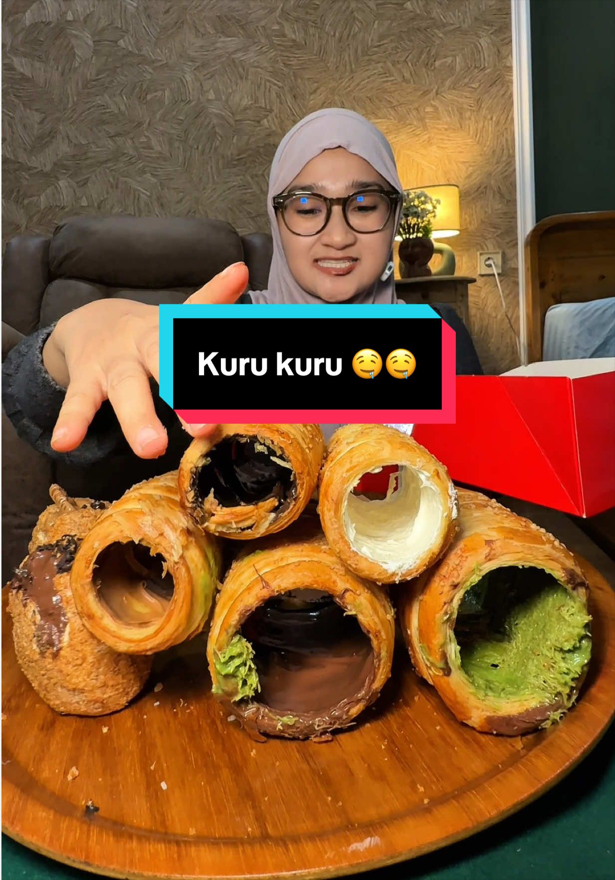 @NANDAGABUT_