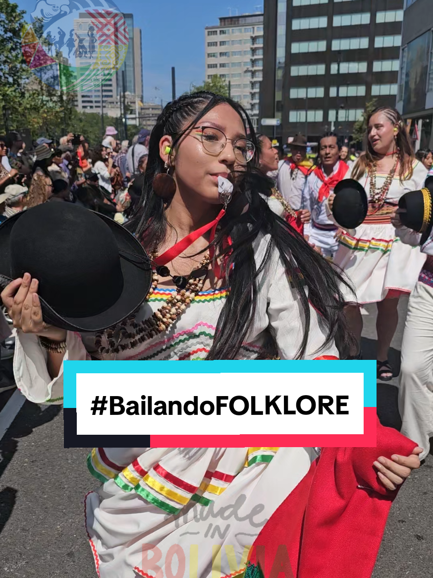 @BailandoFOLKLORE