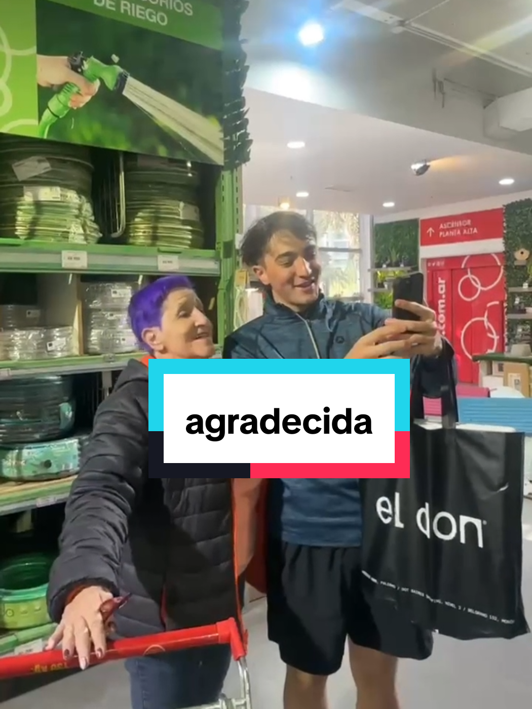 @TITA OFICIAL