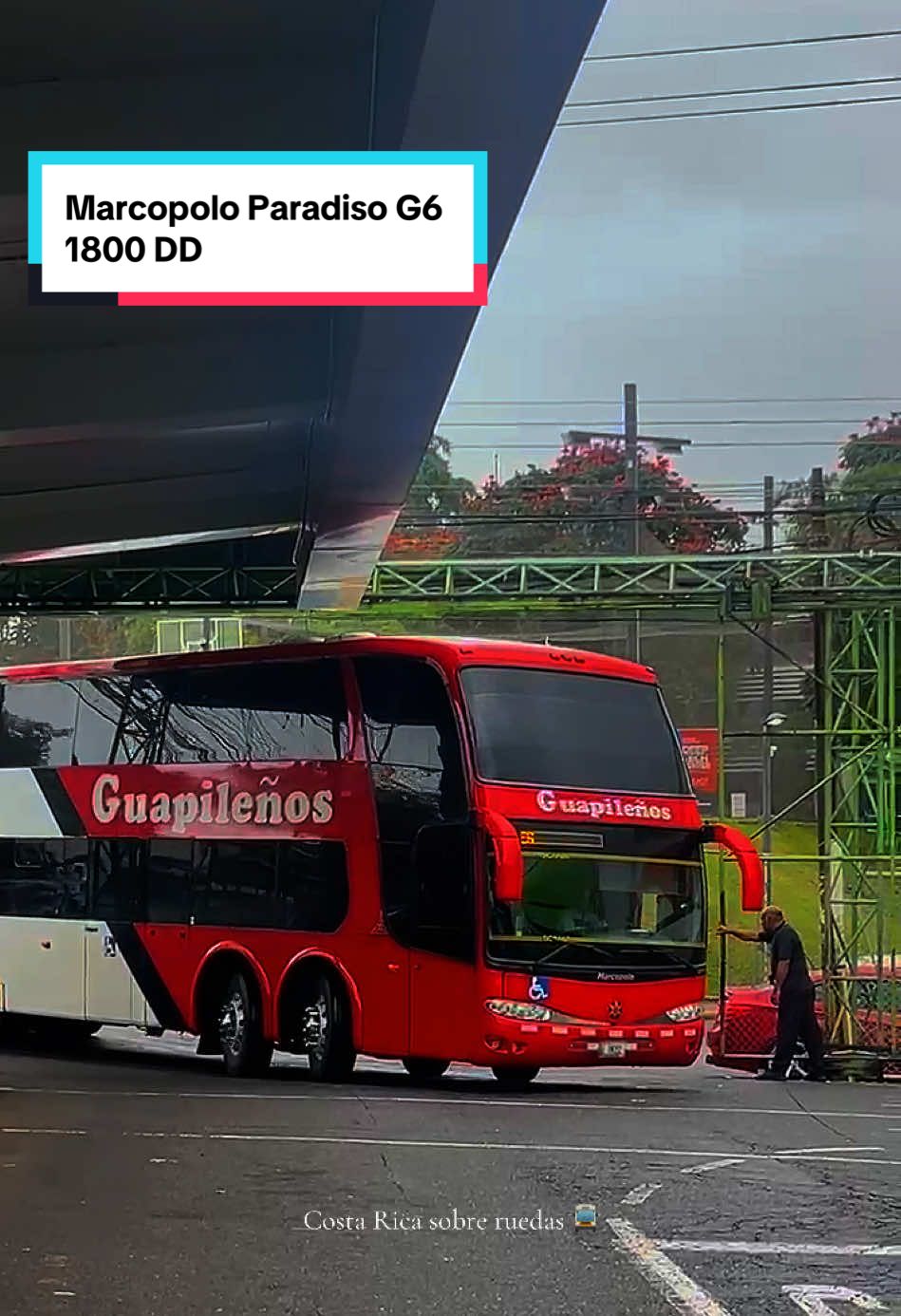 @Costa Rica sobre ruedas 🚌🇨🇷
