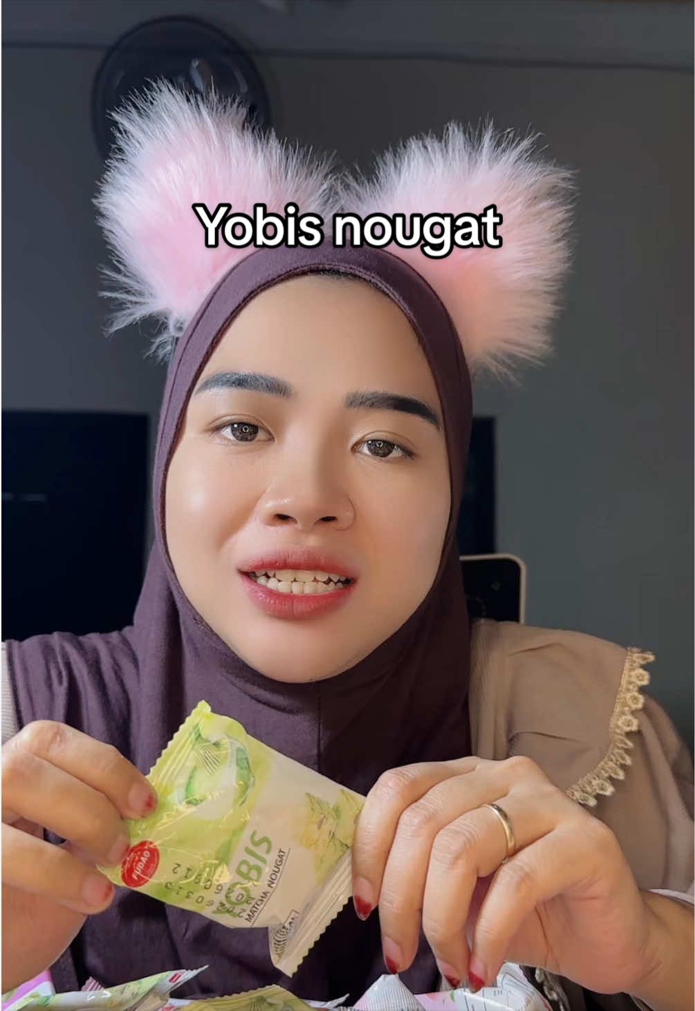 @EkaNis14