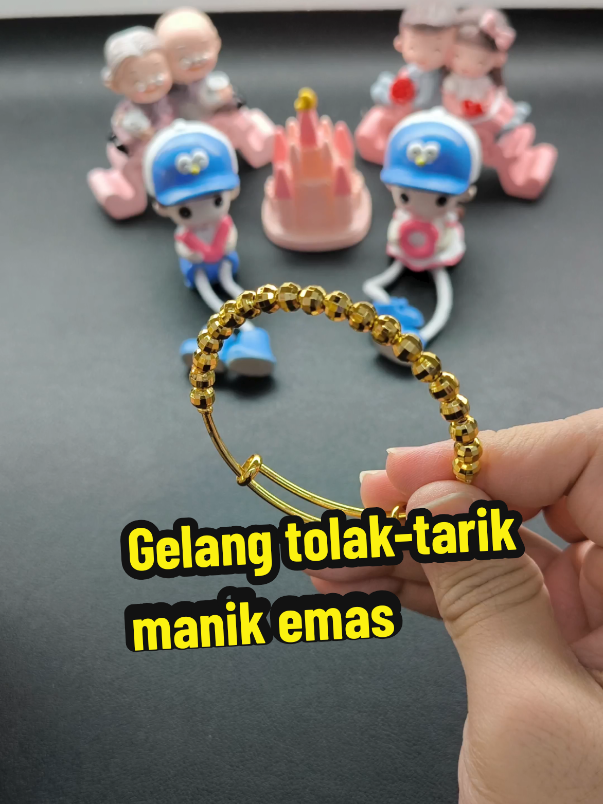 @FashionForUshop