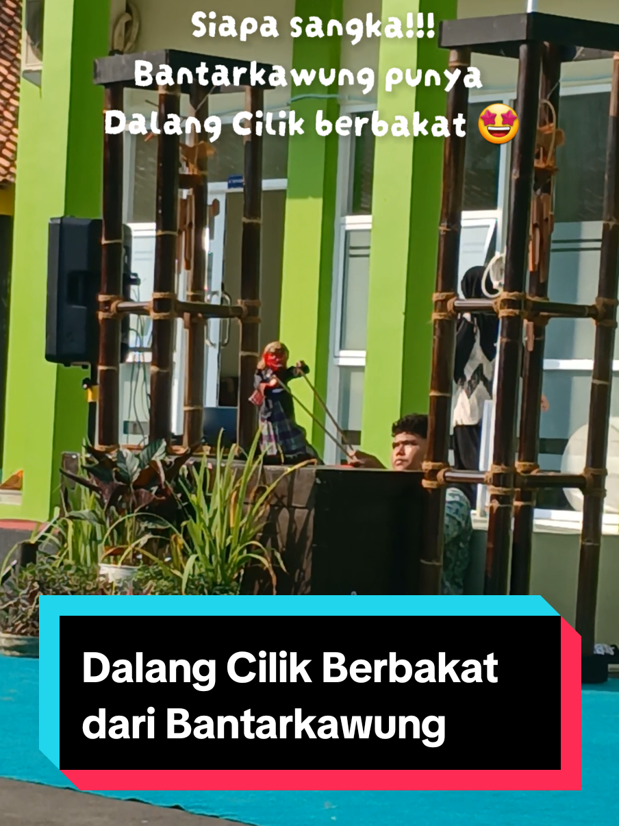 @Galeriku_di_Sekolah
