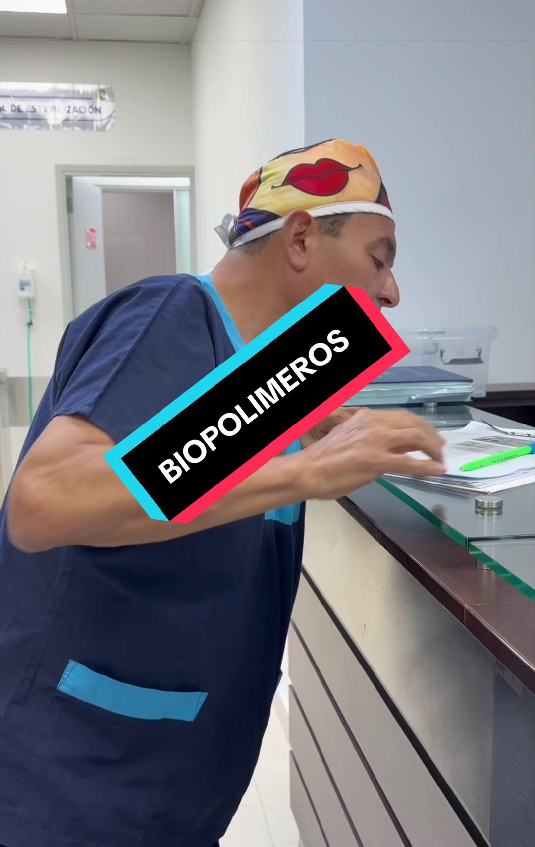@Dr WILDER P&Eacute;REZ SOTO