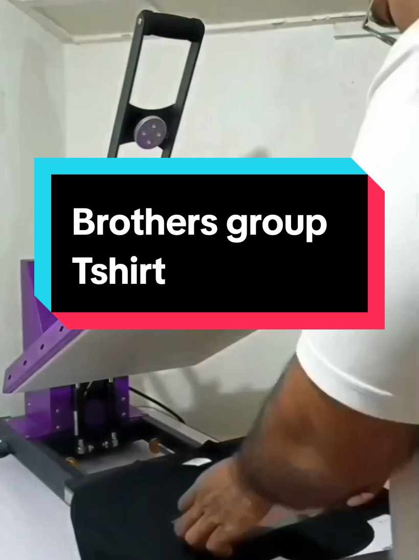 @Groovytee T-Shirt